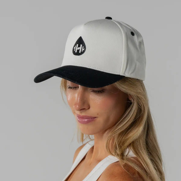 The HydroJug Hat